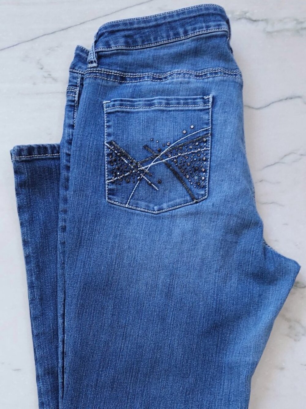 NY&C Curvy BootCut Jeans Women's size 14 Embellished pockets